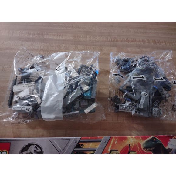 Lego Jurassic World 75927 Opened Box With Manual - Picture 3 of 8